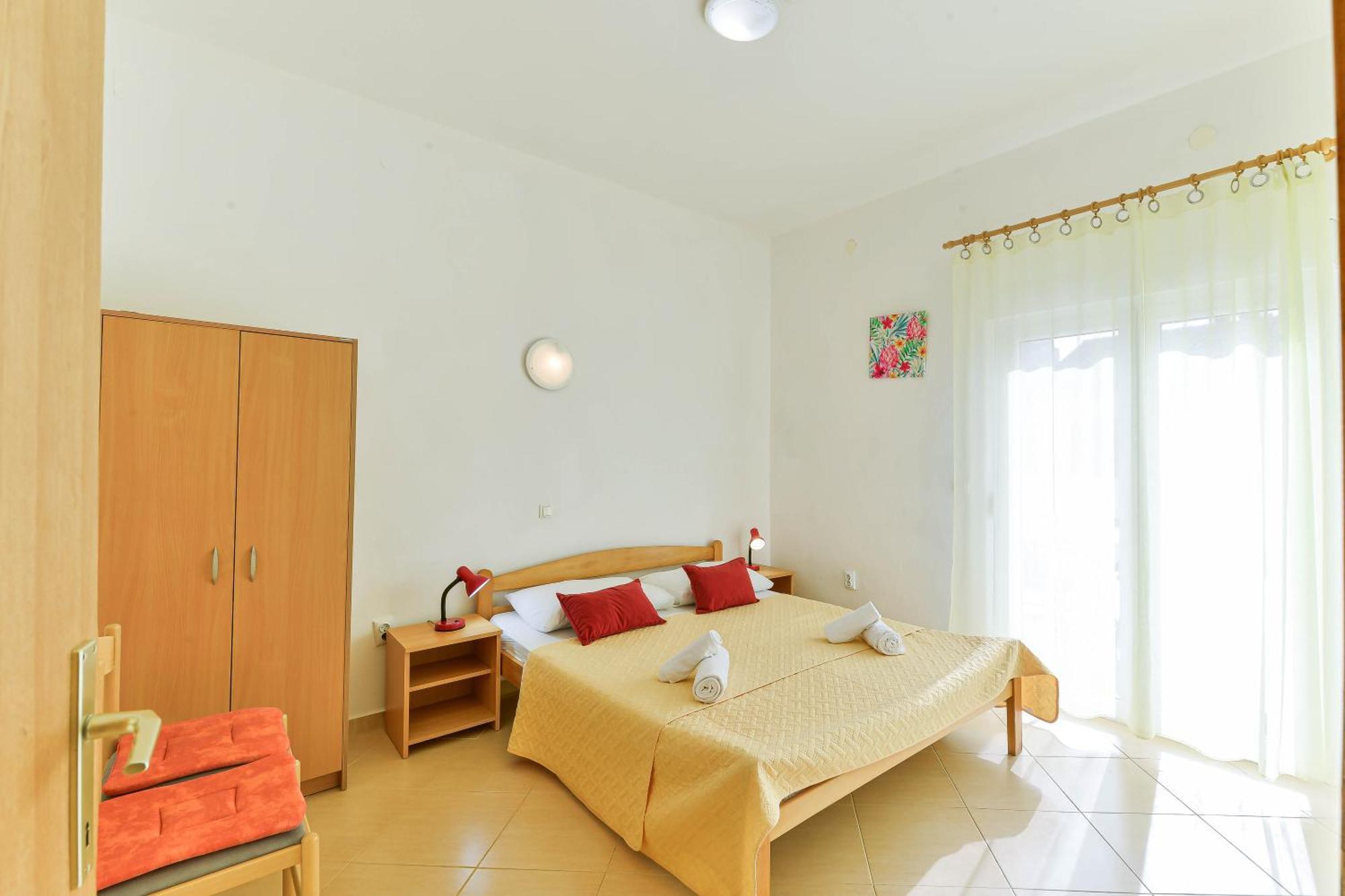 Apartments Lavanda 图兰杰 外观 照片
