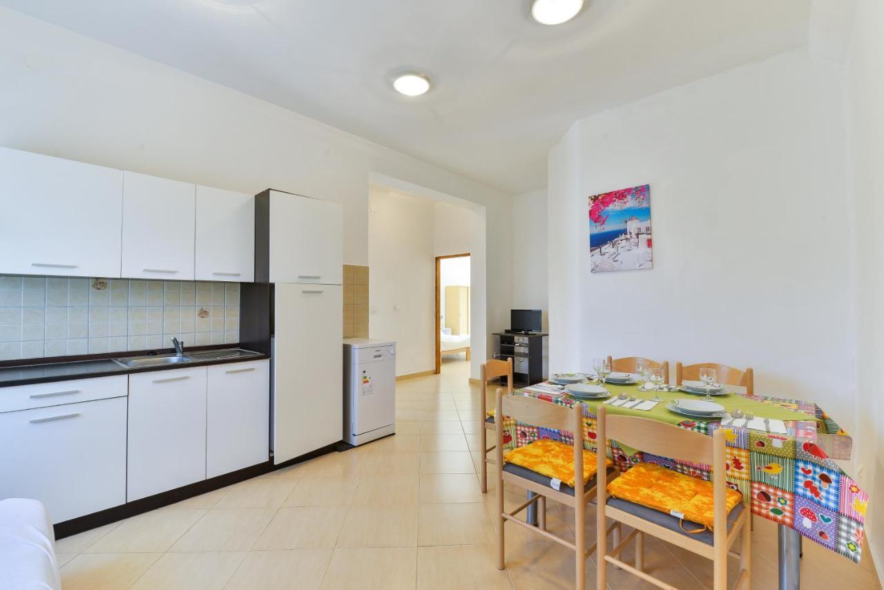 Apartments Lavanda 图兰杰 外观 照片