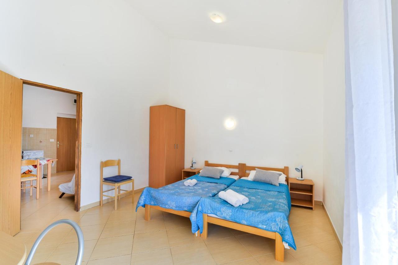 Apartments Lavanda 图兰杰 外观 照片