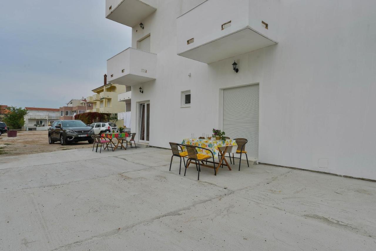 Apartments Lavanda 图兰杰 外观 照片