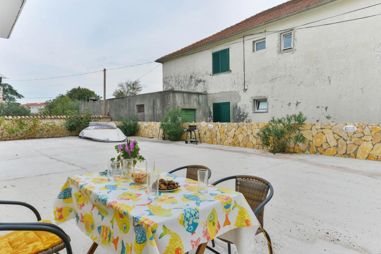 Apartments Lavanda 图兰杰 外观 照片